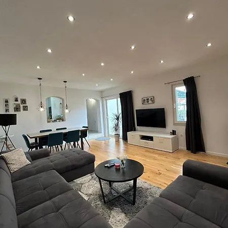 Apex Luxury Apartamento